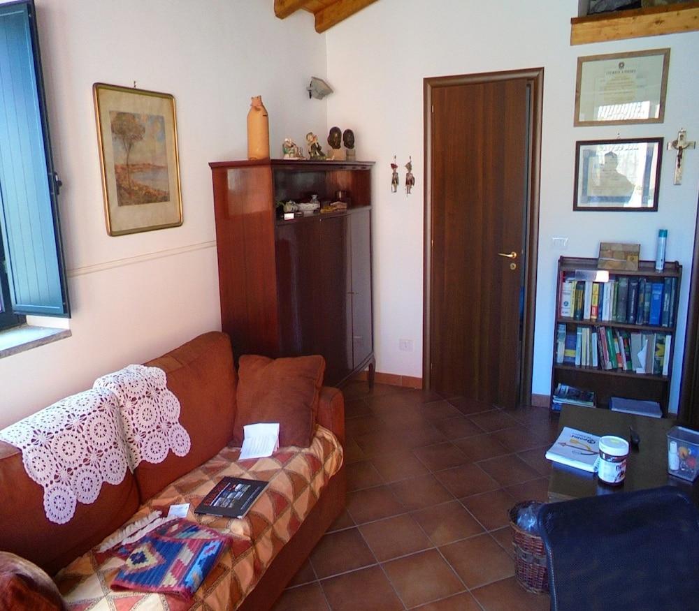 Baglio Delle Rose Bed & Breakfast Giarre Exterior photo